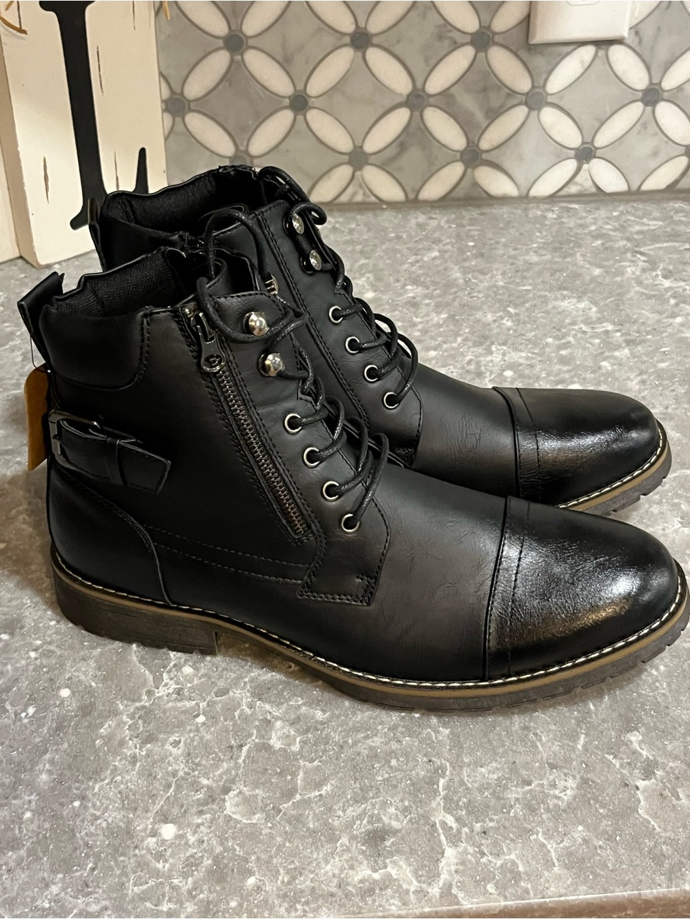 Vostey Men’s Black Boots Size 13 – New with Tags